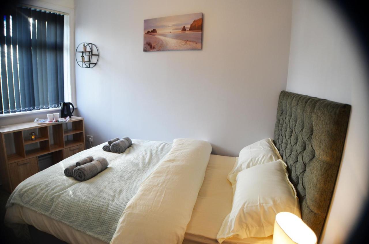 Gorton Mount Hotel 맨체스터 외부 사진